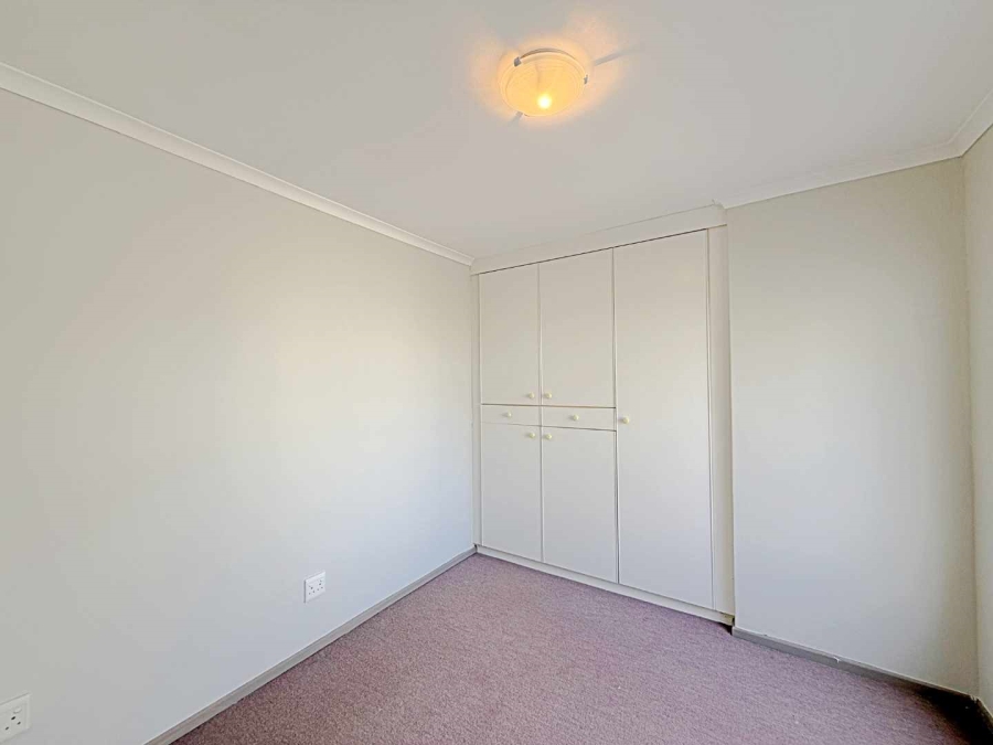 4 Bedroom Property for Sale in Middedorp Western Cape